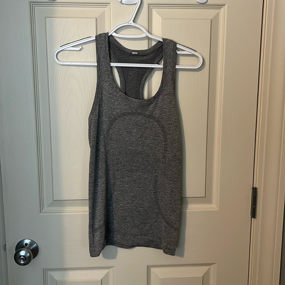 Lululemon grey swiftly tech sleeveless NO TAG size 2